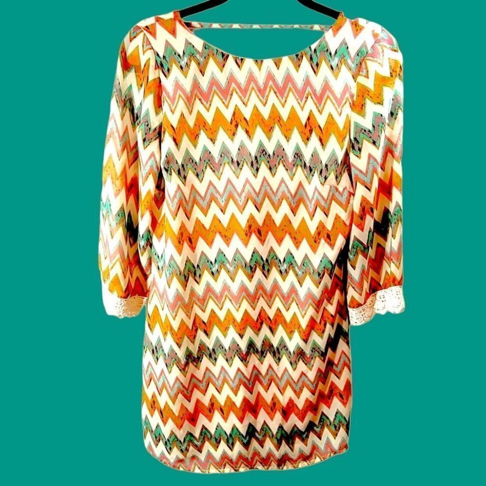 SPEECHLESS SCOOP BACK 3/4 LENGTH SLEEVE MULTICOLOR CHEVRON PRINT DRESS Size 5